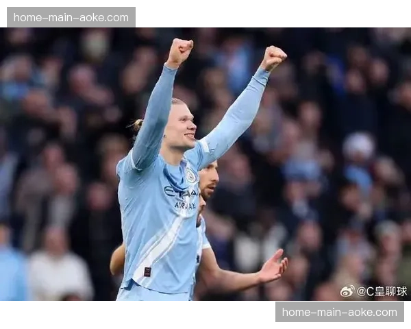 半场战报：曼城2-0领先布伦特福德，福登、哈兰德利用高位压迫快速得分