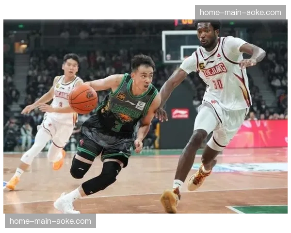 【2026年4月CBA联赛阶段性复盘·非赛事·文化CBA联合博物馆推出篮球历史特展,展品包括早期联赛实物